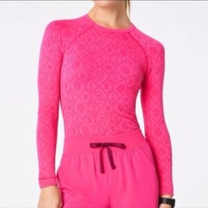 Figs NWT Salta Seamless Longsleeve Underscrub Medium HOLIDAY EDITION